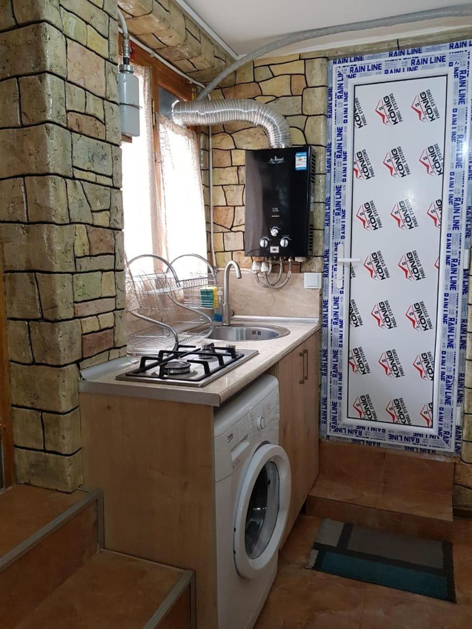 Old Yard Guest House تبليسي المظهر الخارجي الصورة