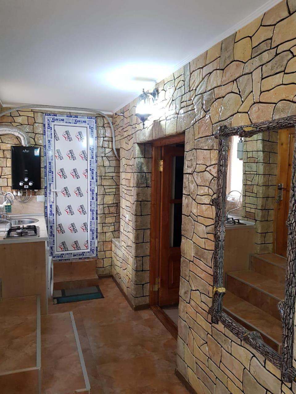 Old Yard Guest House تبليسي المظهر الخارجي الصورة